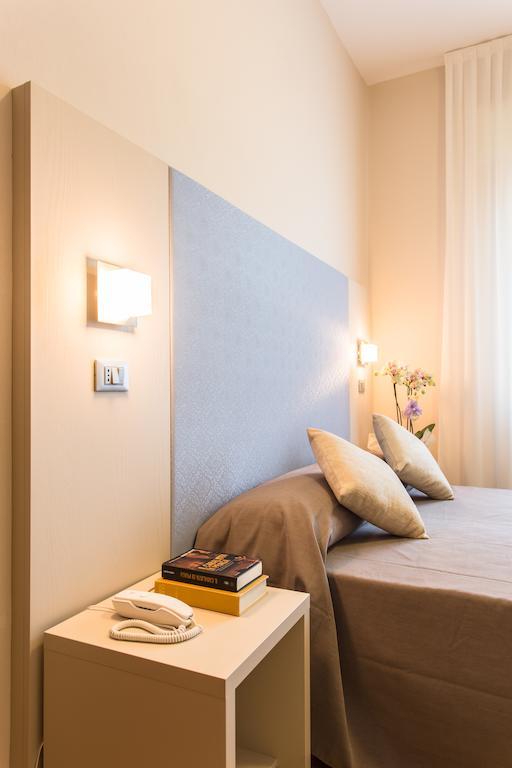 New Hotel Chiari Cervia Camera foto